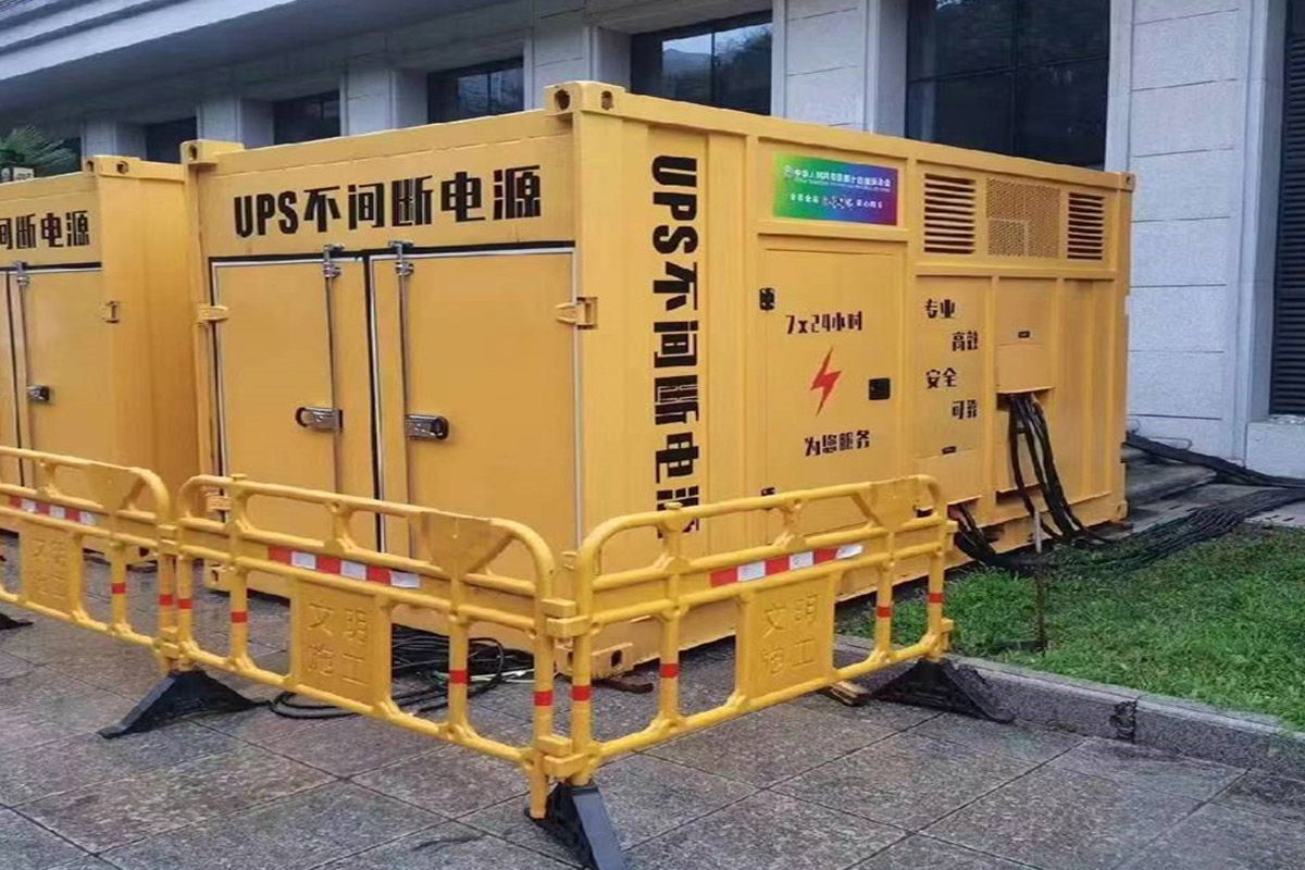 托喀依乡发电机租赁施工现场